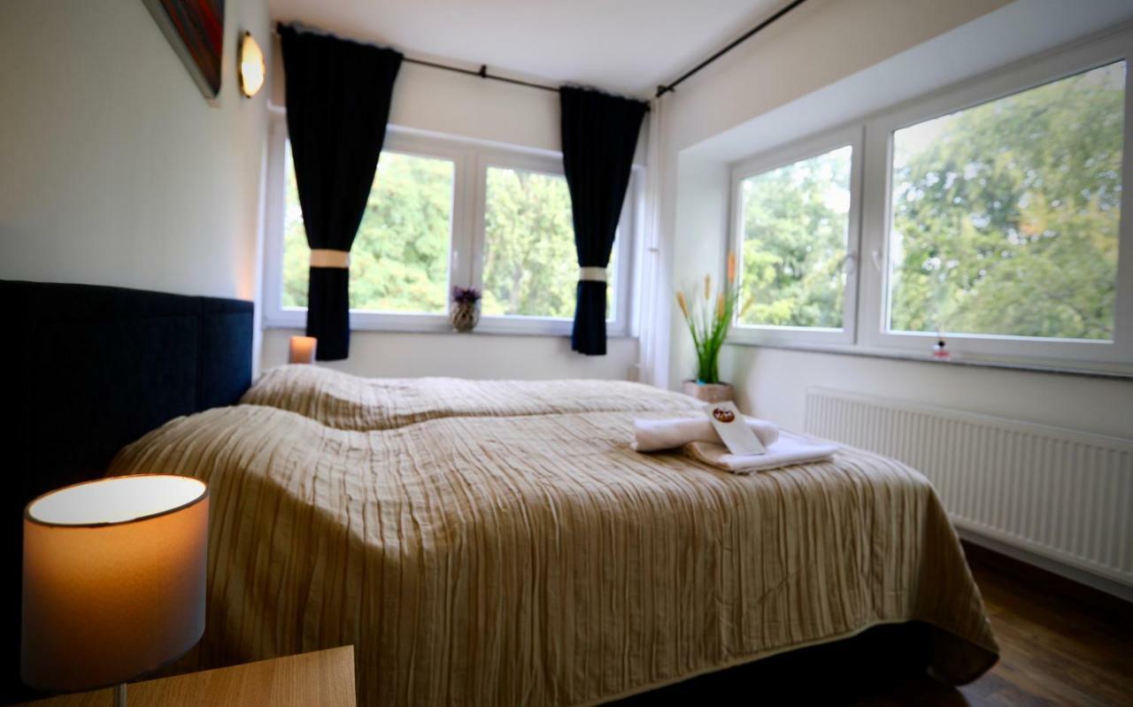 Hostal K&m *